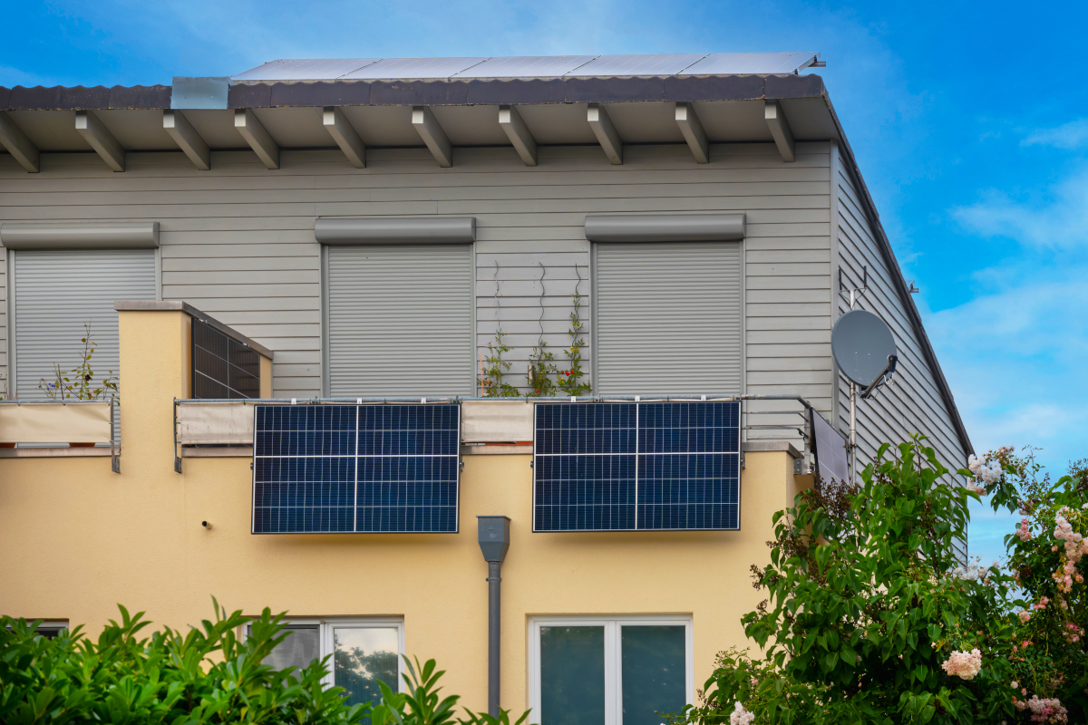 Fotovoltaická elektrárna na balkon: Řešení pro vaši domácnost
